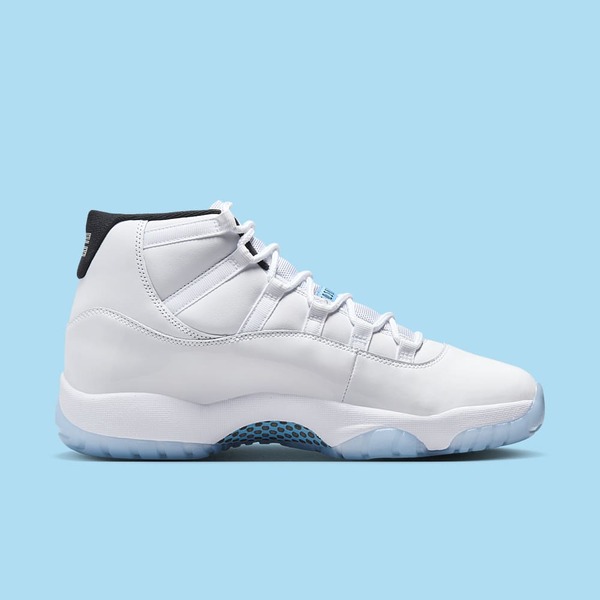 Creme jordan 11 online